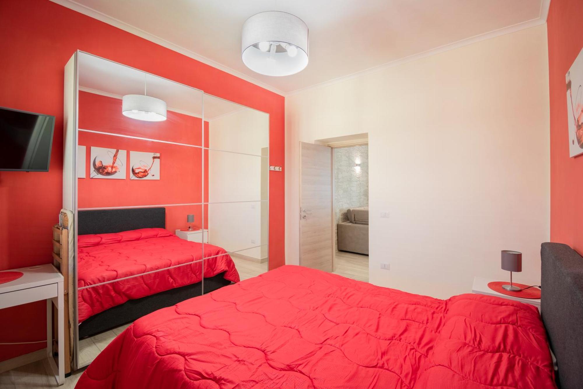 Color House Hotel Naples Exterior photo